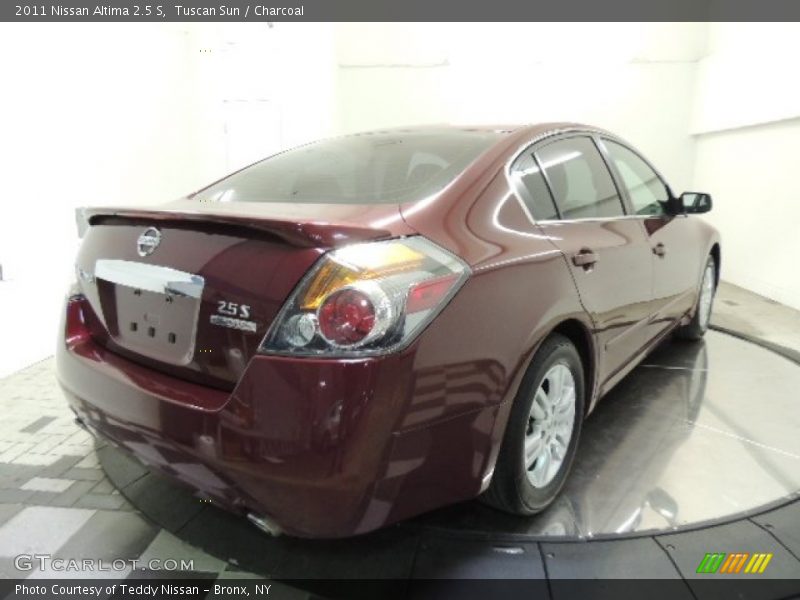 Tuscan Sun / Charcoal 2011 Nissan Altima 2.5 S
