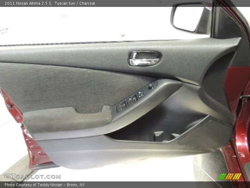 Tuscan Sun / Charcoal 2011 Nissan Altima 2.5 S