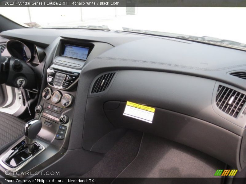 Monaco White / Black Cloth 2013 Hyundai Genesis Coupe 2.0T