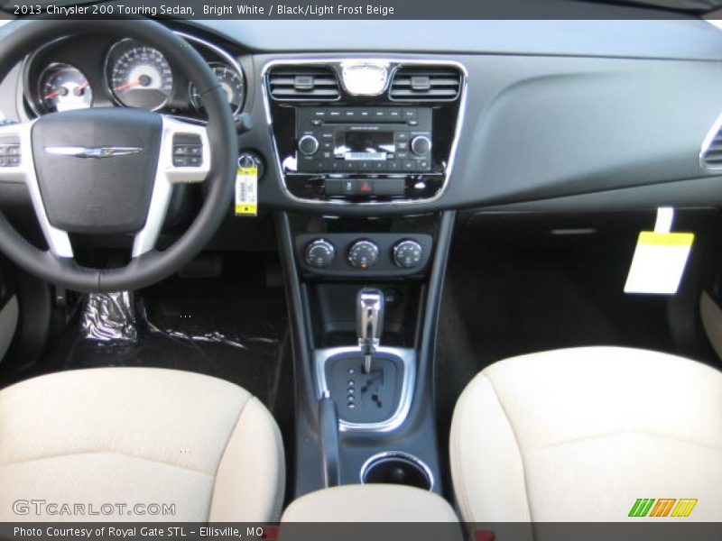 Bright White / Black/Light Frost Beige 2013 Chrysler 200 Touring Sedan