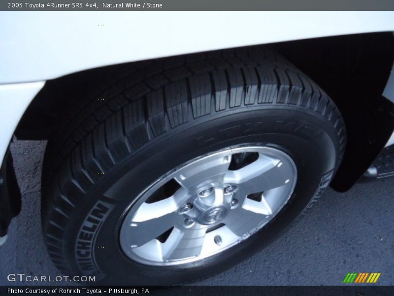 Natural White / Stone 2005 Toyota 4Runner SR5 4x4