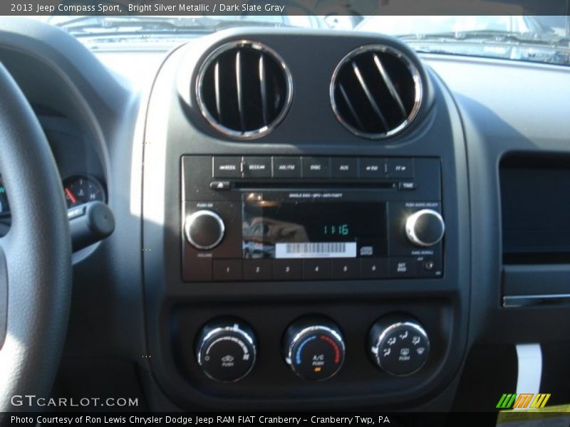 Bright Silver Metallic / Dark Slate Gray 2013 Jeep Compass Sport