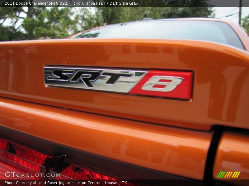 Toxic Orange Pearl / Dark Slate Gray 2011 Dodge Challenger SRT8 392