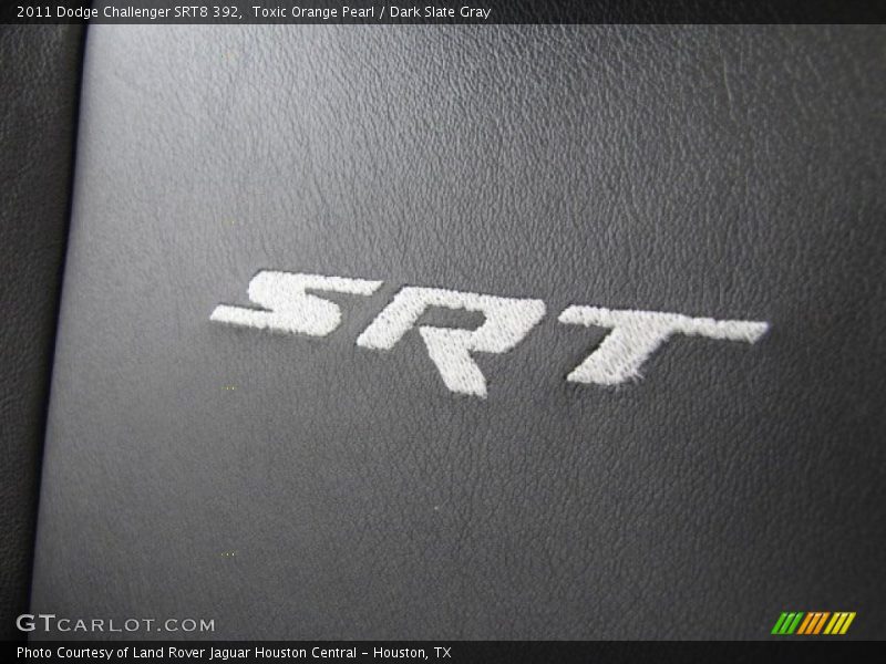 Toxic Orange Pearl / Dark Slate Gray 2011 Dodge Challenger SRT8 392