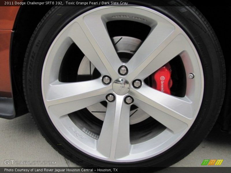 Toxic Orange Pearl / Dark Slate Gray 2011 Dodge Challenger SRT8 392