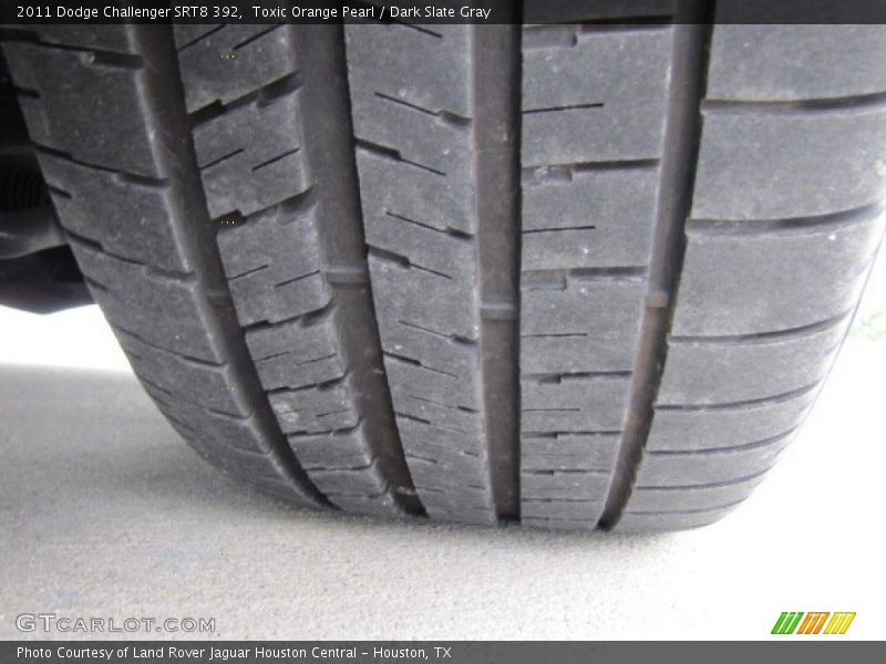 Toxic Orange Pearl / Dark Slate Gray 2011 Dodge Challenger SRT8 392