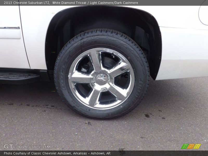 White Diamond Tricoat / Light Cashmere/Dark Cashmere 2013 Chevrolet Suburban LTZ