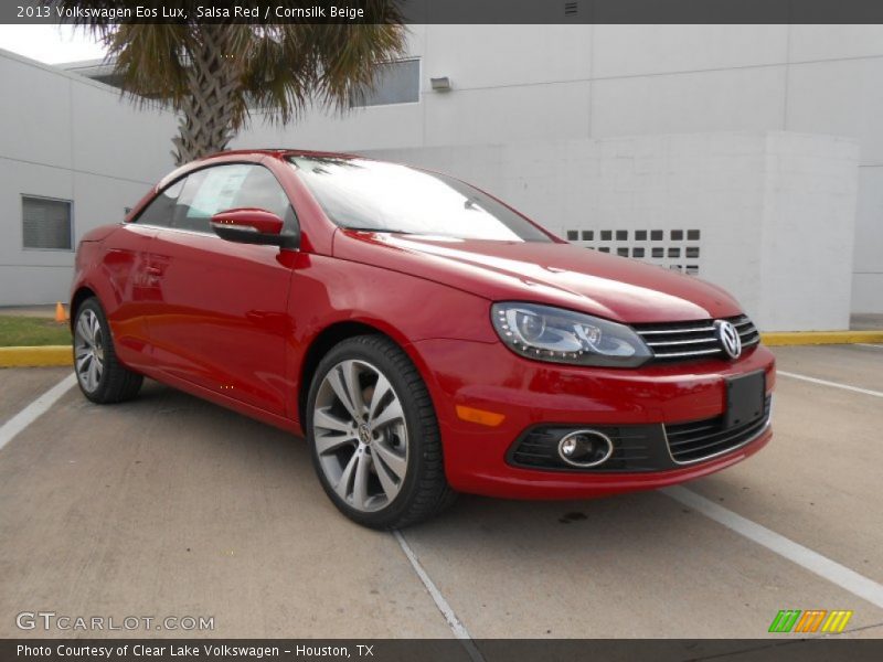 Front 3/4 View of 2013 Eos Lux