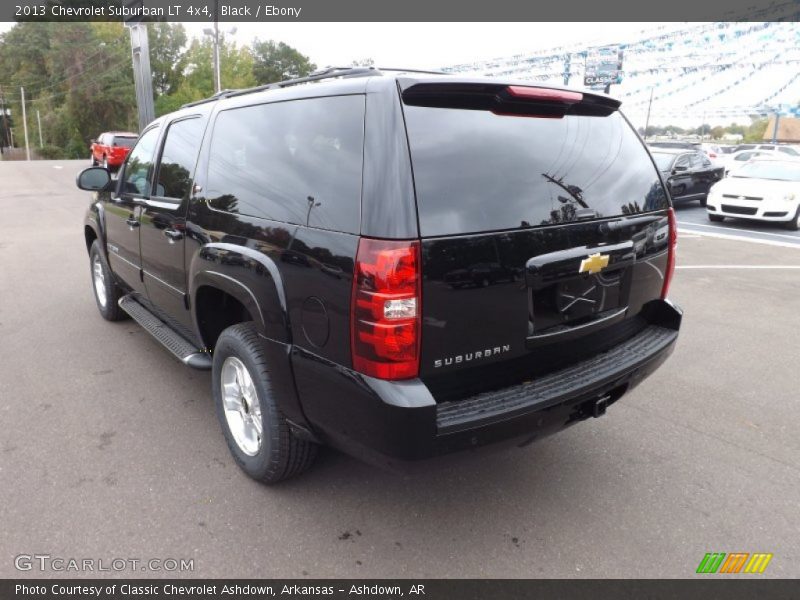 Black / Ebony 2013 Chevrolet Suburban LT 4x4