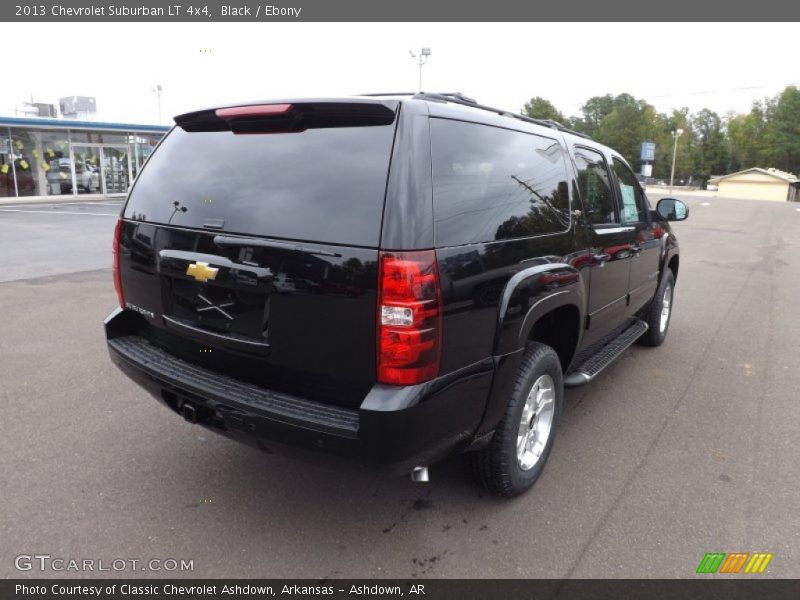 Black / Ebony 2013 Chevrolet Suburban LT 4x4