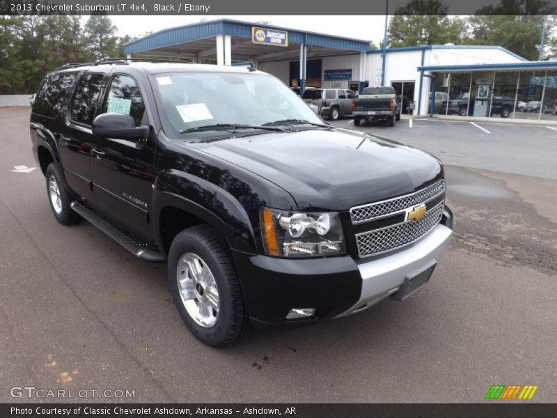 Front 3/4 View of 2013 Suburban LT 4x4