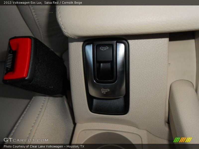 Salsa Red / Cornsilk Beige 2013 Volkswagen Eos Lux