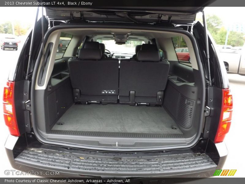  2013 Suburban LT 4x4 Trunk