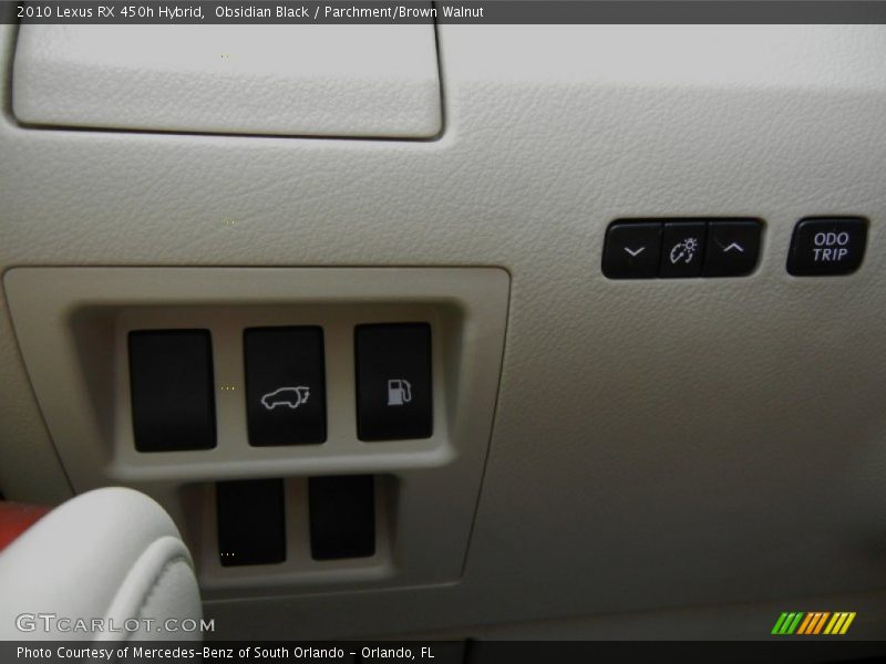 Obsidian Black / Parchment/Brown Walnut 2010 Lexus RX 450h Hybrid