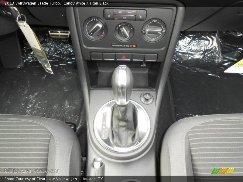Candy White / Titan Black 2013 Volkswagen Beetle Turbo