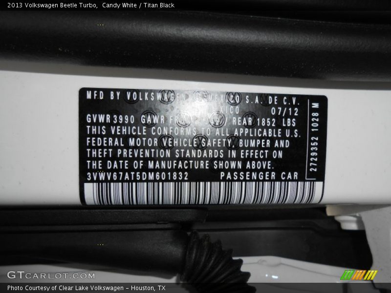 Candy White / Titan Black 2013 Volkswagen Beetle Turbo
