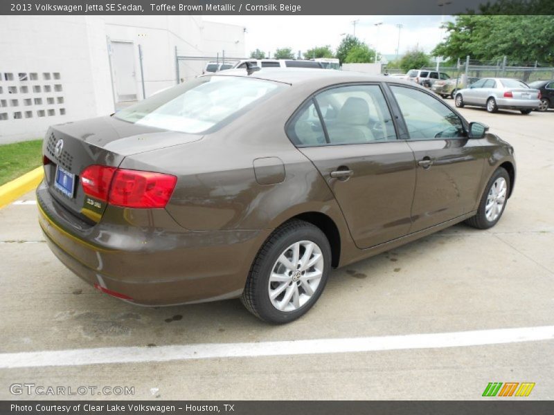 Toffee Brown Metallic / Cornsilk Beige 2013 Volkswagen Jetta SE Sedan