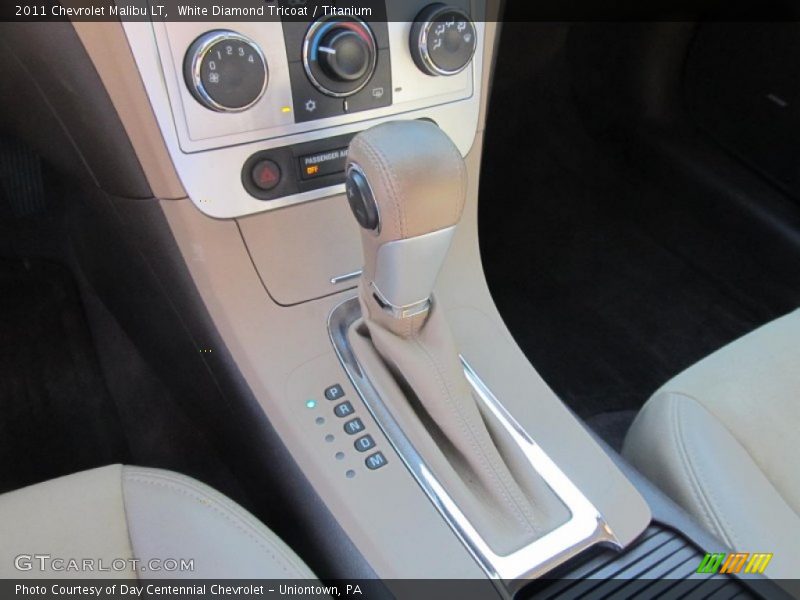 White Diamond Tricoat / Titanium 2011 Chevrolet Malibu LT