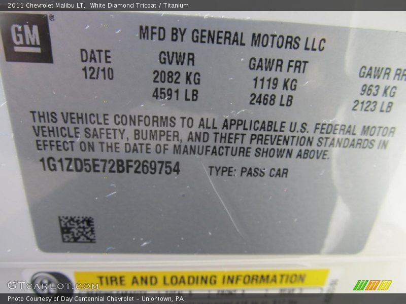 White Diamond Tricoat / Titanium 2011 Chevrolet Malibu LT
