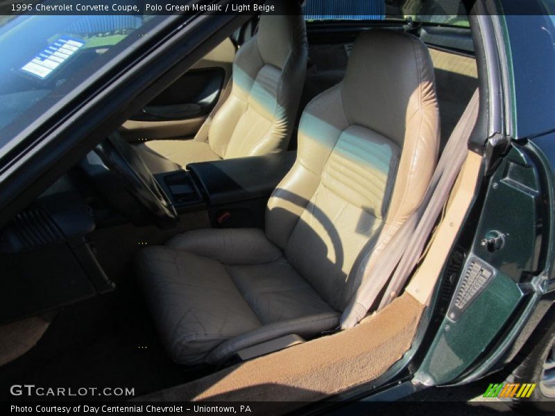 Polo Green Metallic / Light Beige 1996 Chevrolet Corvette Coupe