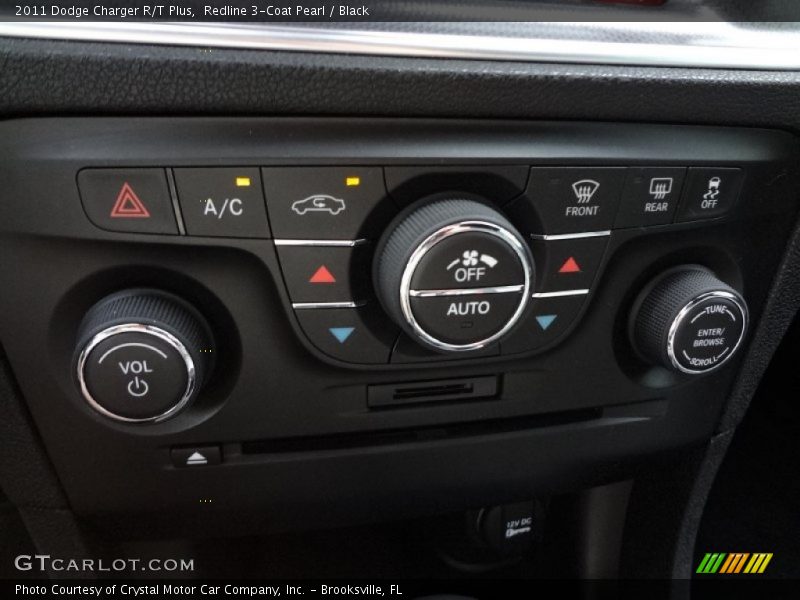 Controls of 2011 Charger R/T Plus