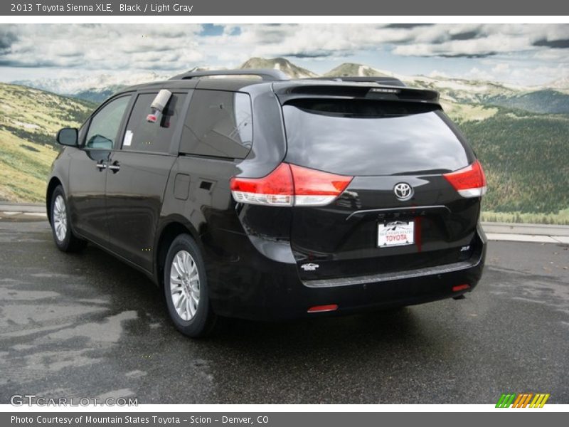 Black / Light Gray 2013 Toyota Sienna XLE