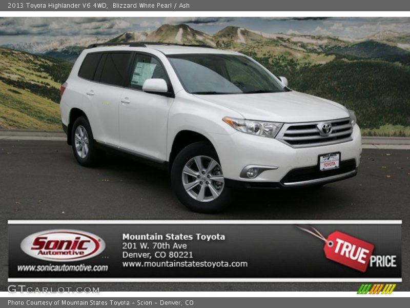 Blizzard White Pearl / Ash 2013 Toyota Highlander V6 4WD