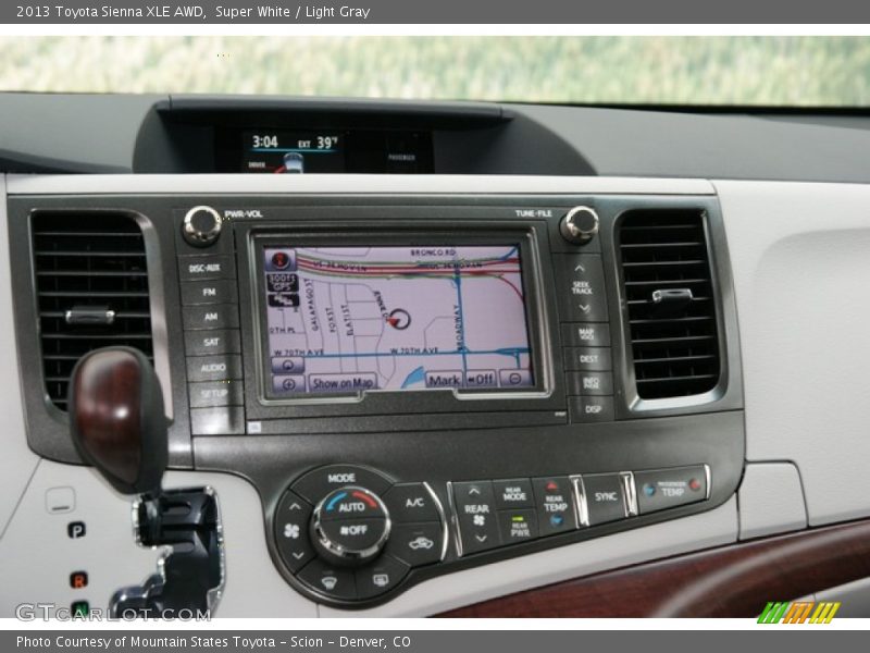 Super White / Light Gray 2013 Toyota Sienna XLE AWD
