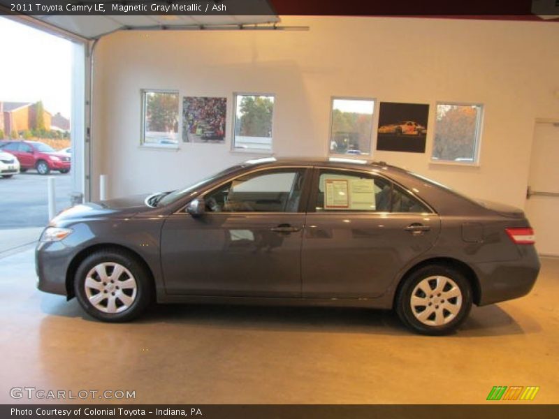 Magnetic Gray Metallic / Ash 2011 Toyota Camry LE