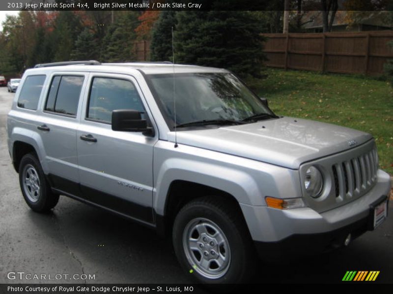 Bright Silver Metallic / Dark Slate Gray 2013 Jeep Patriot Sport 4x4