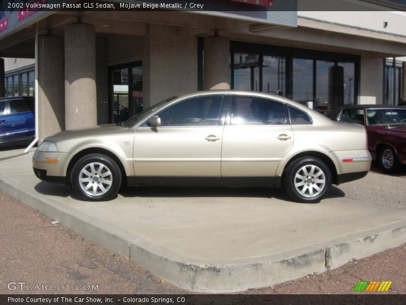 Mojave Beige Metallic / Grey 2002 Volkswagen Passat GLS Sedan