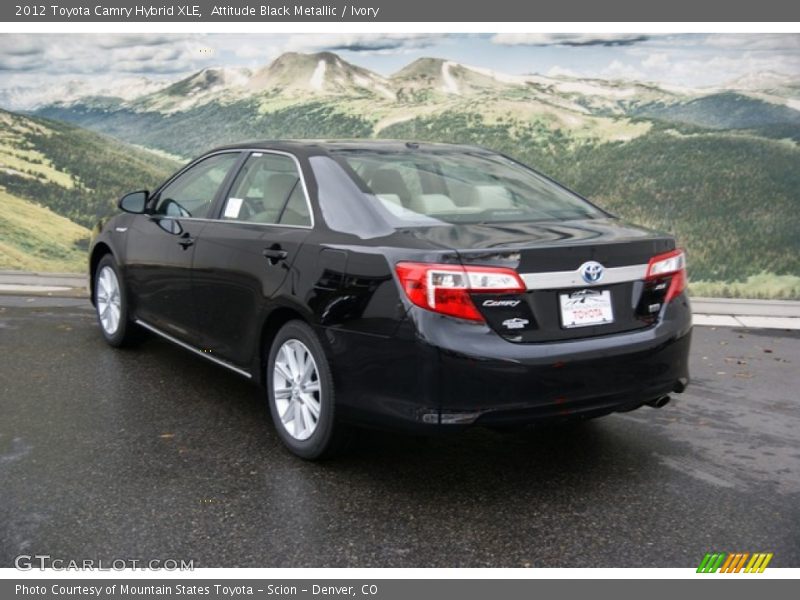 Attitude Black Metallic / Ivory 2012 Toyota Camry Hybrid XLE