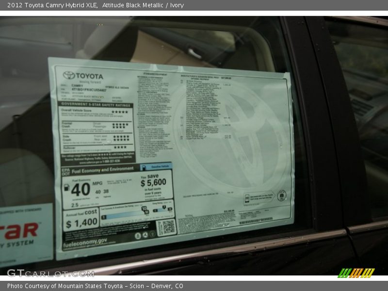 Attitude Black Metallic / Ivory 2012 Toyota Camry Hybrid XLE