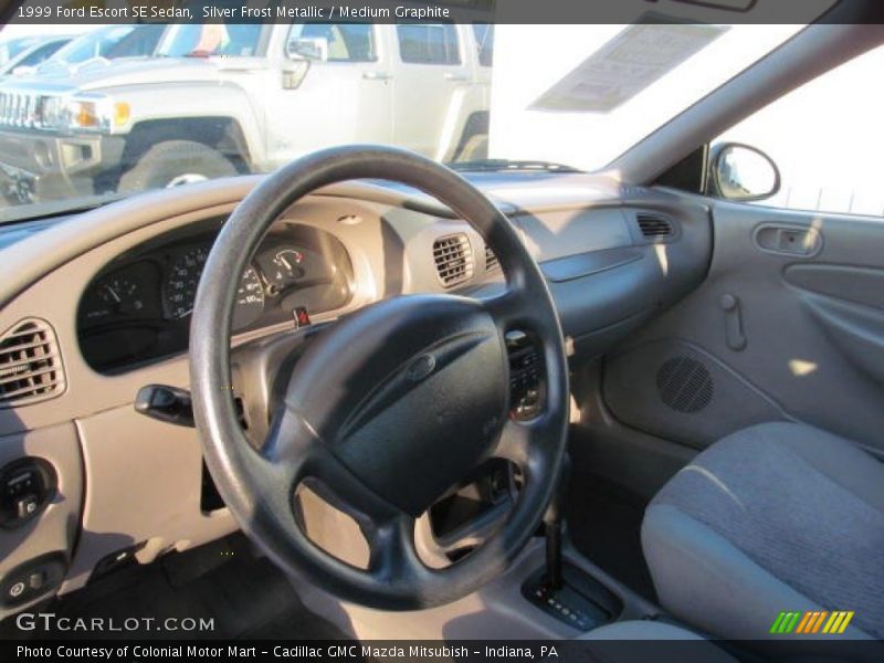 Silver Frost Metallic / Medium Graphite 1999 Ford Escort SE Sedan
