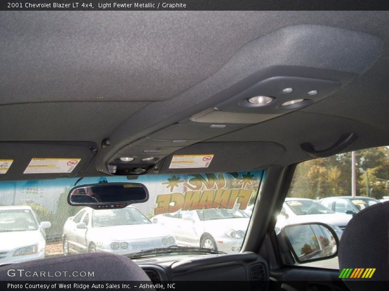 Light Pewter Metallic / Graphite 2001 Chevrolet Blazer LT 4x4