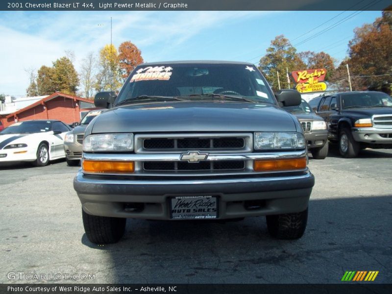 Light Pewter Metallic / Graphite 2001 Chevrolet Blazer LT 4x4