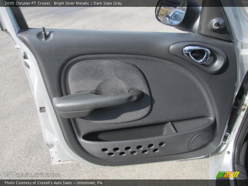 Bright Silver Metallic / Dark Slate Gray 2005 Chrysler PT Cruiser