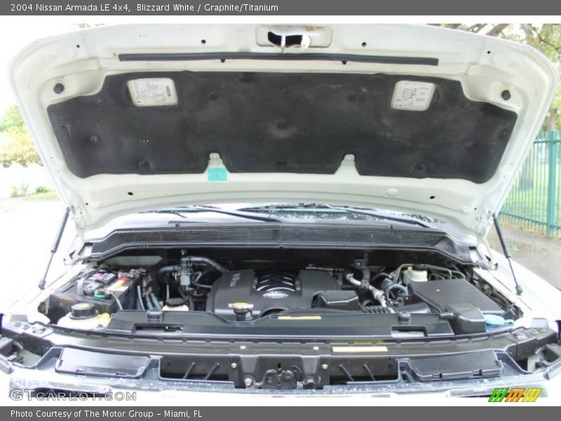 Blizzard White / Graphite/Titanium 2004 Nissan Armada LE 4x4