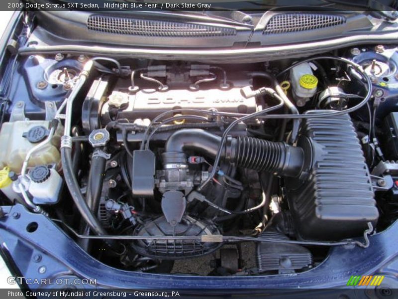 Midnight Blue Pearl / Dark Slate Gray 2005 Dodge Stratus SXT Sedan