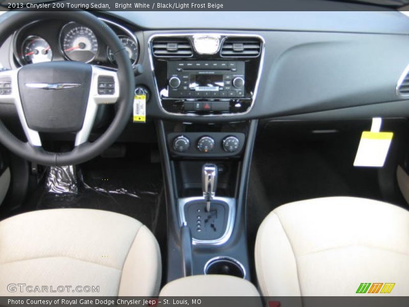 Bright White / Black/Light Frost Beige 2013 Chrysler 200 Touring Sedan