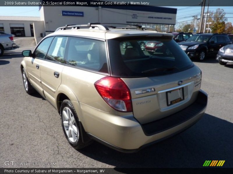 Harvest Gold Metallic / Warm Ivory 2009 Subaru Outback 2.5i Special Edition Wagon