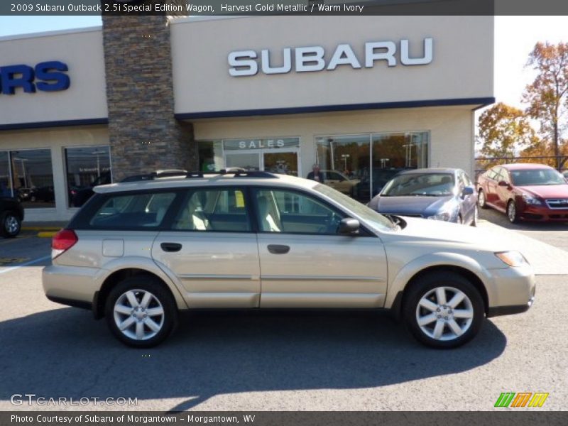 Harvest Gold Metallic / Warm Ivory 2009 Subaru Outback 2.5i Special Edition Wagon