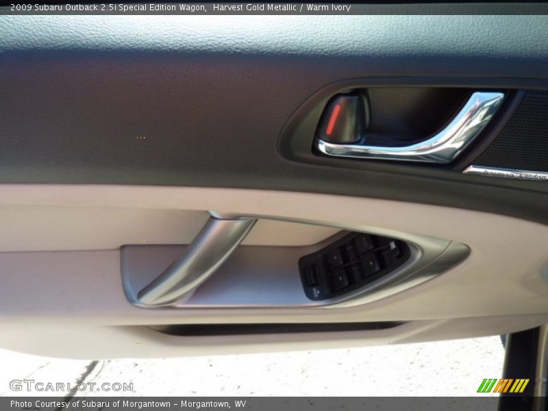 Harvest Gold Metallic / Warm Ivory 2009 Subaru Outback 2.5i Special Edition Wagon