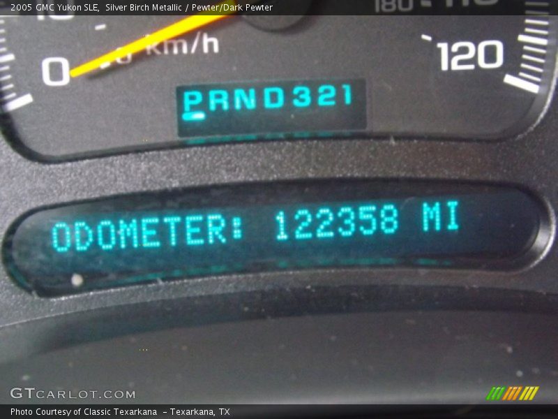 Silver Birch Metallic / Pewter/Dark Pewter 2005 GMC Yukon SLE