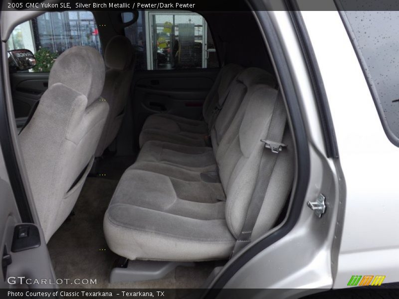 Silver Birch Metallic / Pewter/Dark Pewter 2005 GMC Yukon SLE