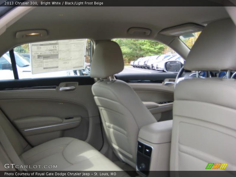 Bright White / Black/Light Frost Beige 2013 Chrysler 300