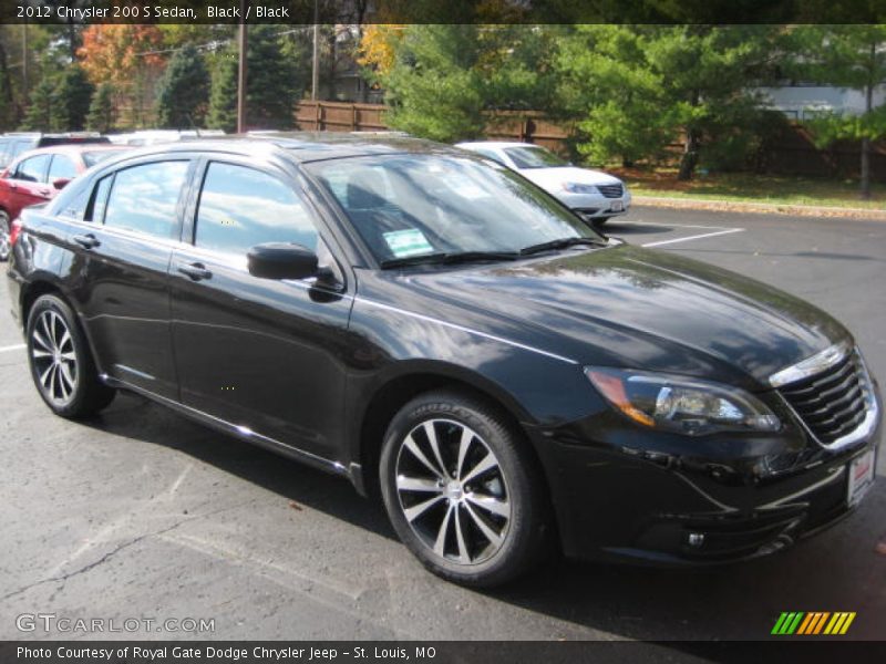 Black / Black 2012 Chrysler 200 S Sedan