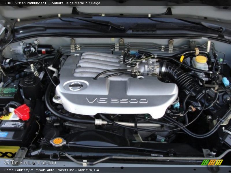 Sahara Beige Metallic / Beige 2002 Nissan Pathfinder LE