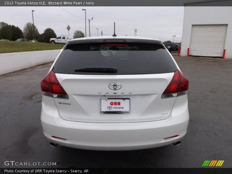 Blizzard White Pearl / Ivory 2013 Toyota Venza XLE