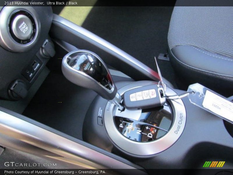 Ultra Black / Black 2013 Hyundai Veloster